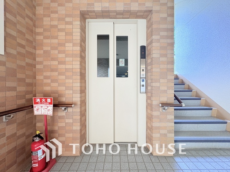 その他 エレベーターもあるので荷物が多くなっても安心です