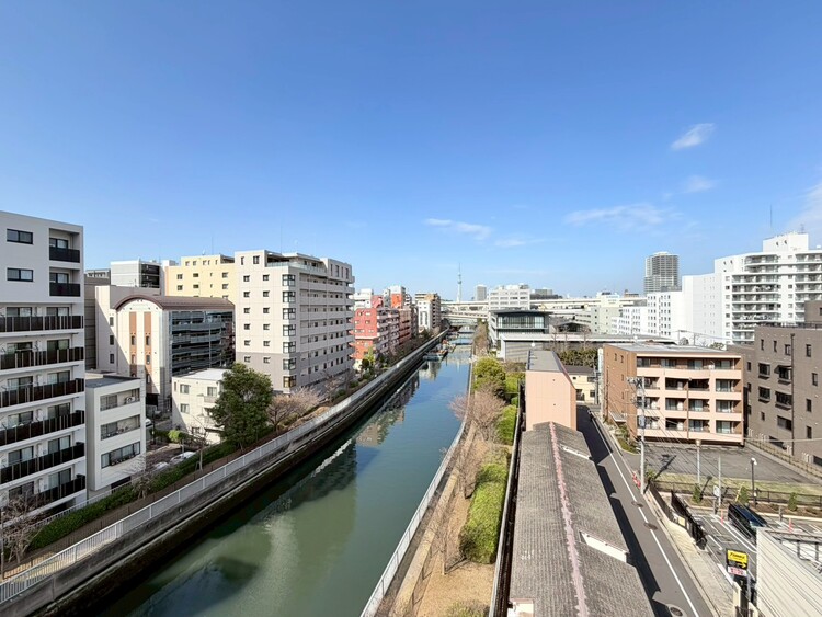 その他 眺望や窓からの景色が良いと、家で過ごす時間も快適です。