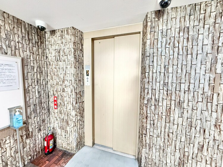 その他 エレベーター完備のため荷物が多くなっても安心。