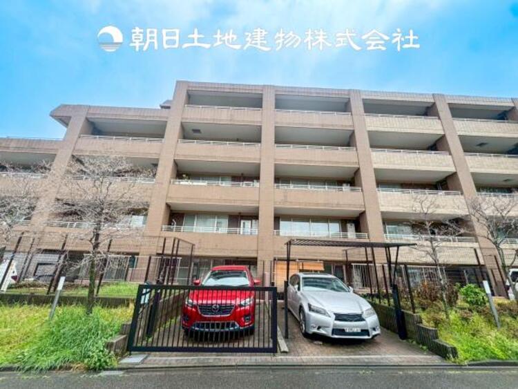 外観 【外観写真】時間のゆとりと空間、暖かな陽光がもたらす光と風を独占してください。新しい暮らしが始まります。