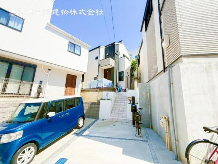 外観 空を広く感じる。緑が多いゆったり感のある安心の住環境です！！潤いのある環境でホッと生活できそうです！おしゃれな雰囲気や自然の潤いがあり、親しみやすさと個性を！街に新たな価値をもたらし続けてくれます！ 