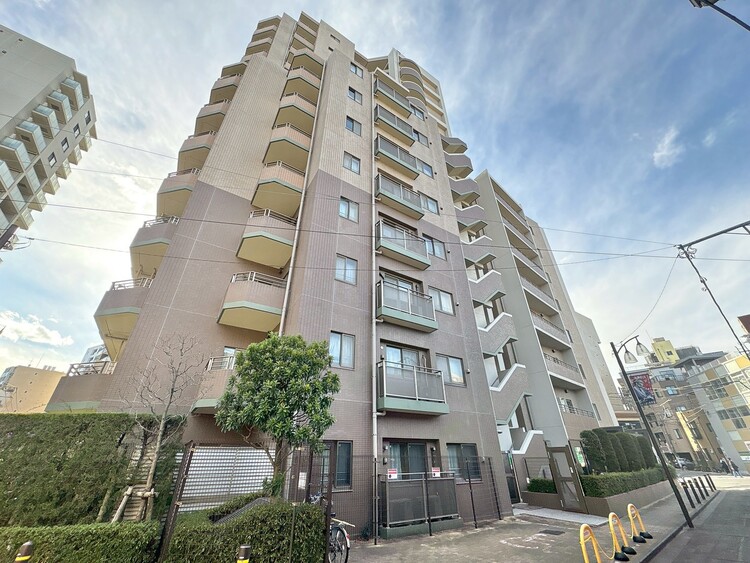 外観 資料には掲載していない情報が、現地にはたくさんあります。是非一度、現地をご確認ください。