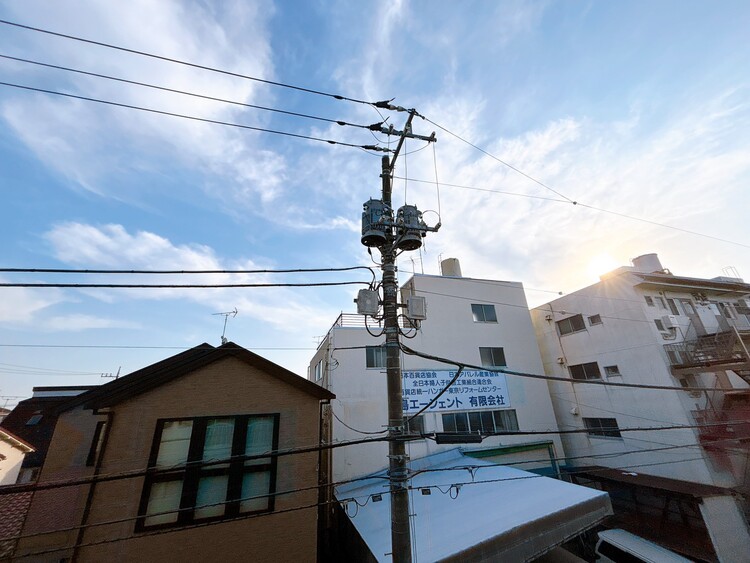 バルコニー 頬をなでる、優しい風を感じることが出来ます。