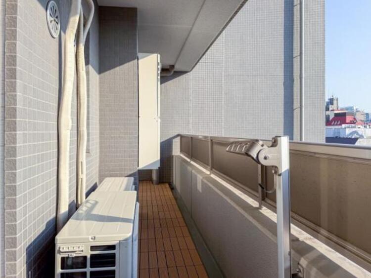 バルコニー 洗濯物もしっかり干せる、実用性の高いバルコニーです。