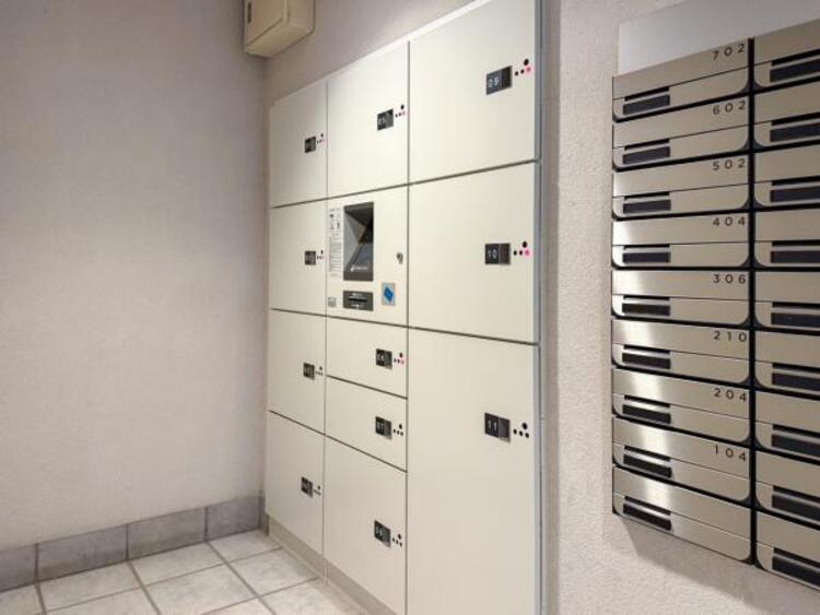 その他 宅配ボックス付きの為夜遅い受取も可能です。