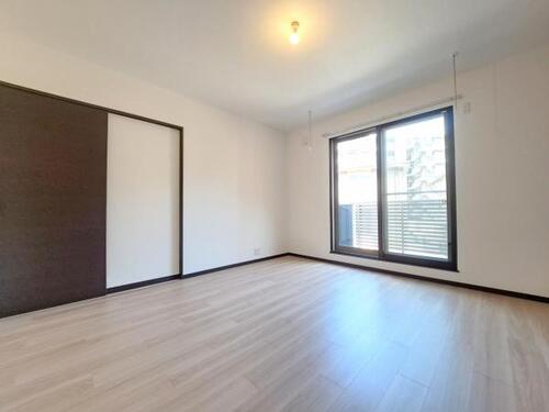 神奈川区三枚町　中古一戸建ての物件画像