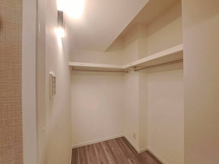 その他 家電やスーツケース、ストック品など何でも片付く嬉しい空間です。