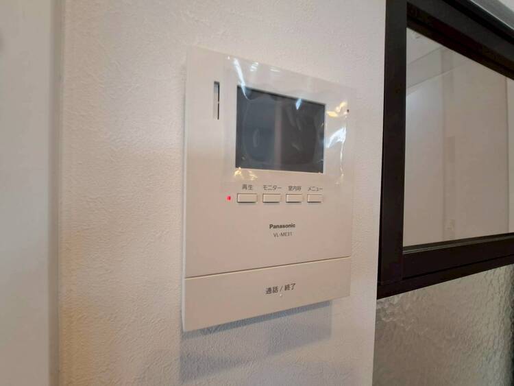 その他 誰が来てもわかる様にモニター付きインターホンを設置。