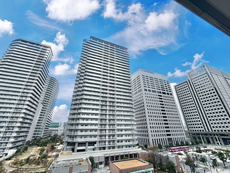 その他 眺望や窓からの景色が良いと、家で過ごす時間も快適です。