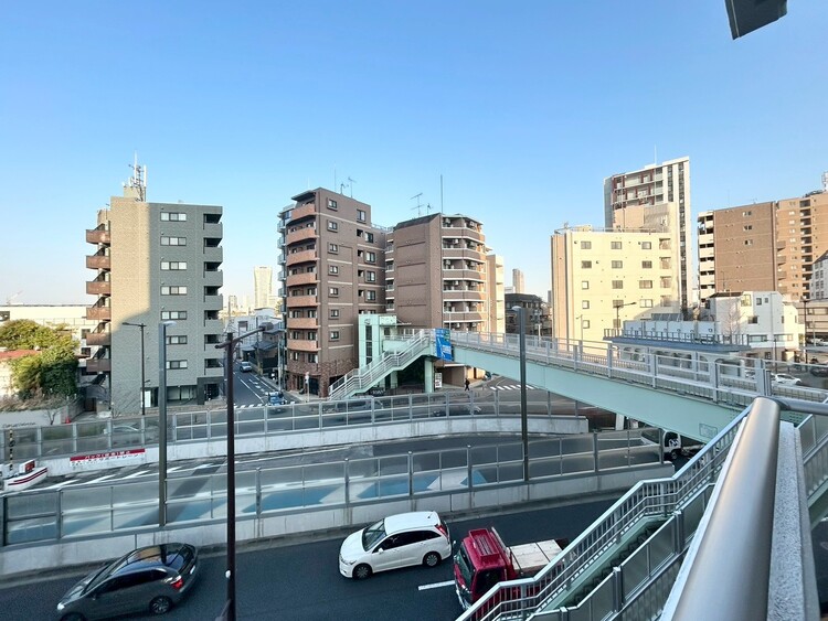 その他 眺望や窓からの景色が良いと、家で過ごす時間も快適です。