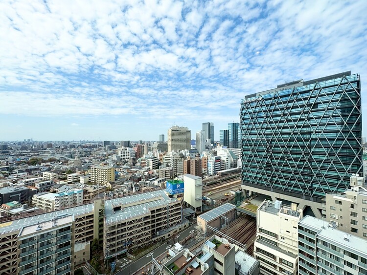 その他 眺望や窓からの景色が良いと、家で過ごす時間も快適です。