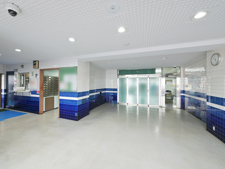 その他 館内は静寂な中が保たれており、管理が行き届いている印象を受けました。