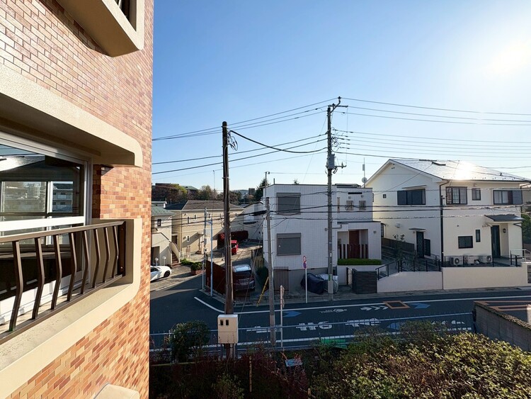 その他 眺望や窓からの景色が良いと、家で過ごす時間も快適です。