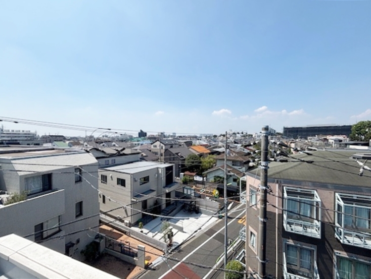 その他 眺望や窓からの景色が良いと、家で過ごす時間も快適です。