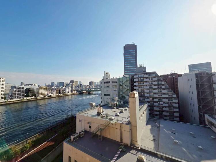 バルコニー 眺望や窓からの景色が良いと、家で過ごす時間も快適です。