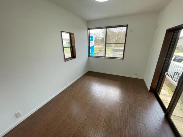 内装 1階洋室約6帖