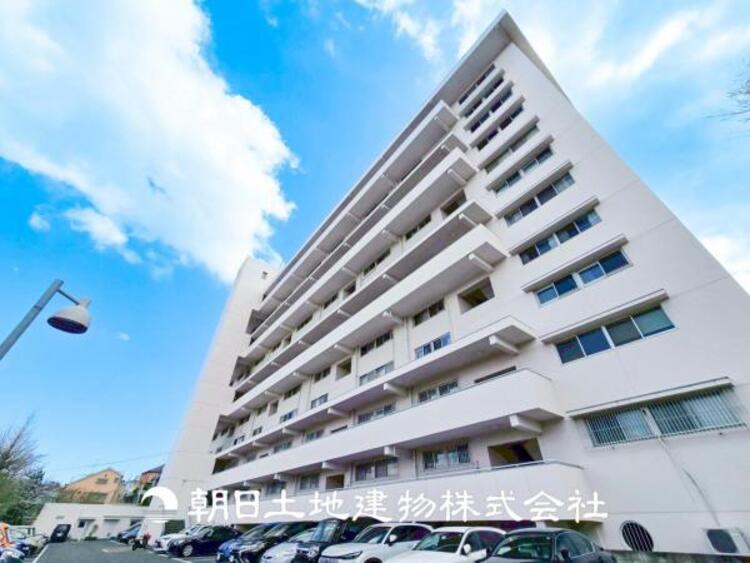 外観 【外観写真】デザインされた空間と充実した建物と共に大切な家族の思い出を刻んでいきます。