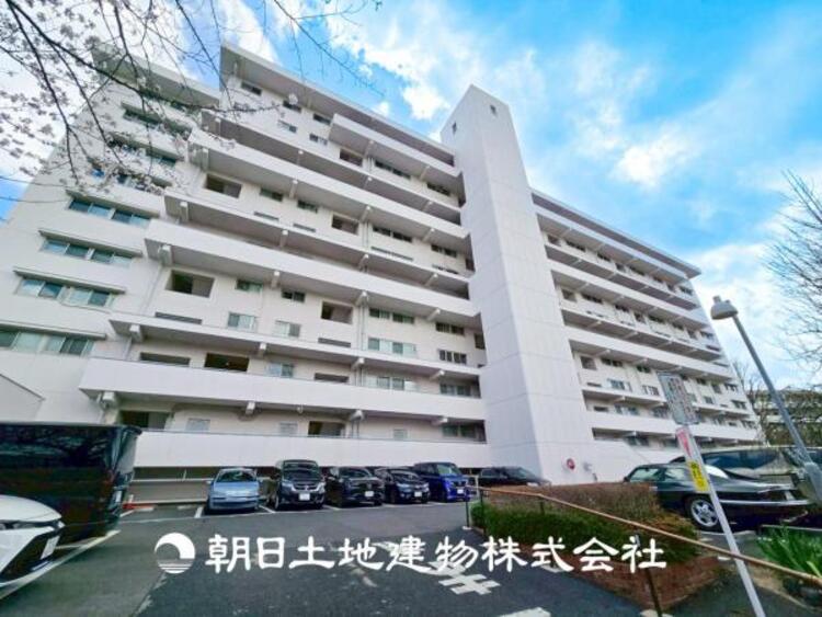 外観 【外観写真】目の前に手を伸ばせば、触ることが出来そうな環境が、そのままインテリアになったような印象です。