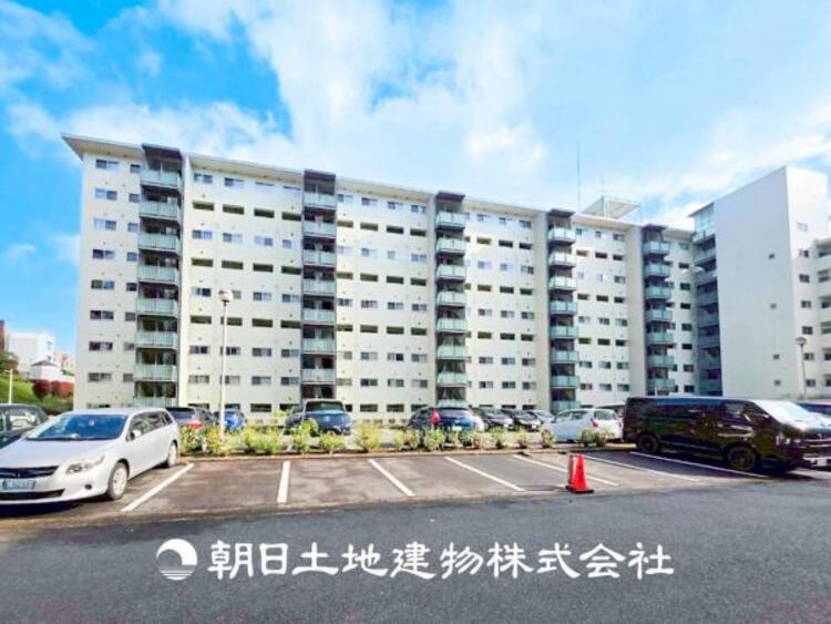 外観 【外観写真】時間のゆとりと空間、暖かな陽光がもたらす光と風を独占してください。新しい暮らしが始まります。