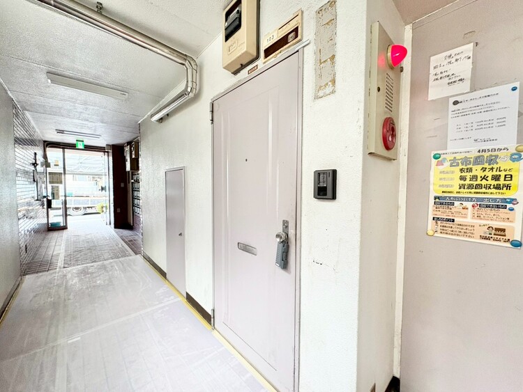 玄関 玄関を開ければ、そこは安らぎのご自宅。