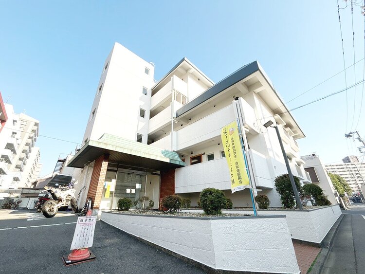 外観 資料には掲載していない情報が、現地にはたくさんあります。是非一度、現地をご確認ください。