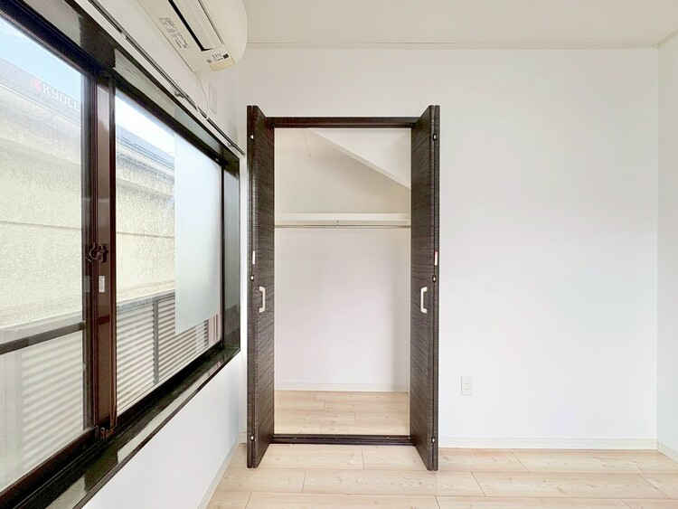 収納 居室にはクローゼットがあり、荷物もスッキリ収納して快適にお過ごしいただけます。