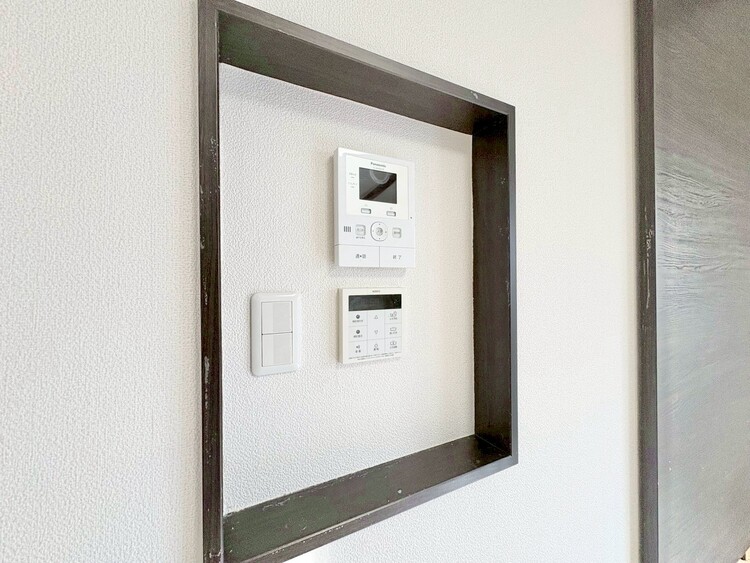 設備 来訪者の様子を室内TVモニターでチェック。お子様が留守番するときも安心安全を。