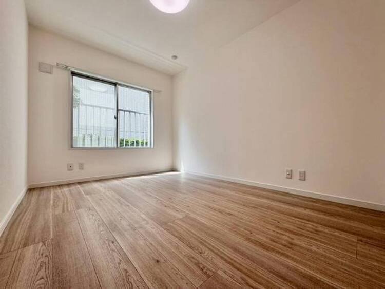 内装 使い方に柔軟性があり、個室としても趣味の部屋としても利用可能です。