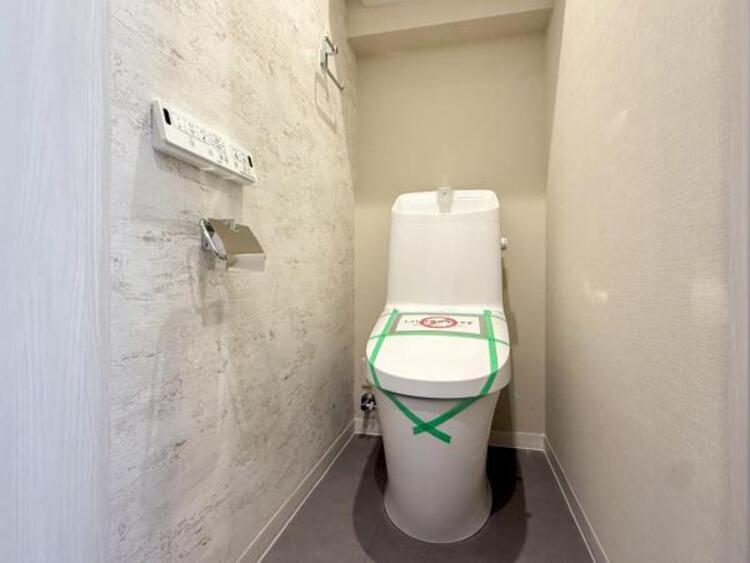 トイレ 清潔感のあるシンプルで使いやすいトイレです。