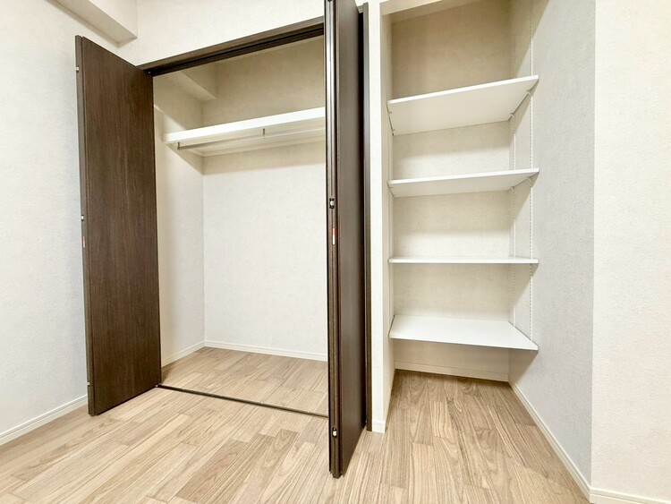その他 家電やスーツケース、ストック品など何でも片付く嬉しい空間です。