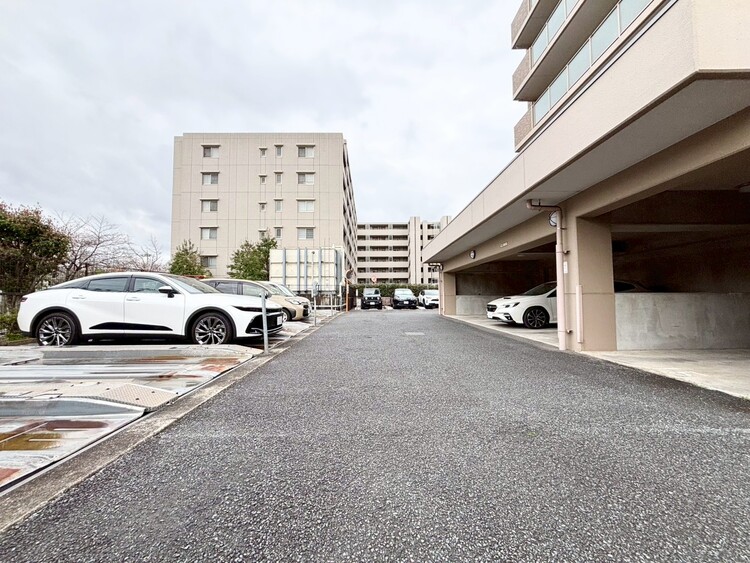 その他 駐車スペースが嬉しいですね。※空き状況は都度ご確認下さい。