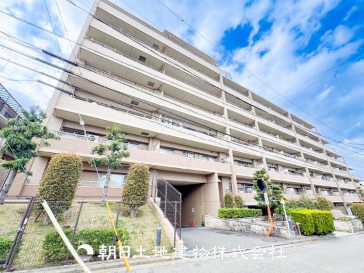 外観 【外観写真】表現された空間はたくさんの光を浴び、風を感じ、暮らしの時間を豊かにしてくれます。