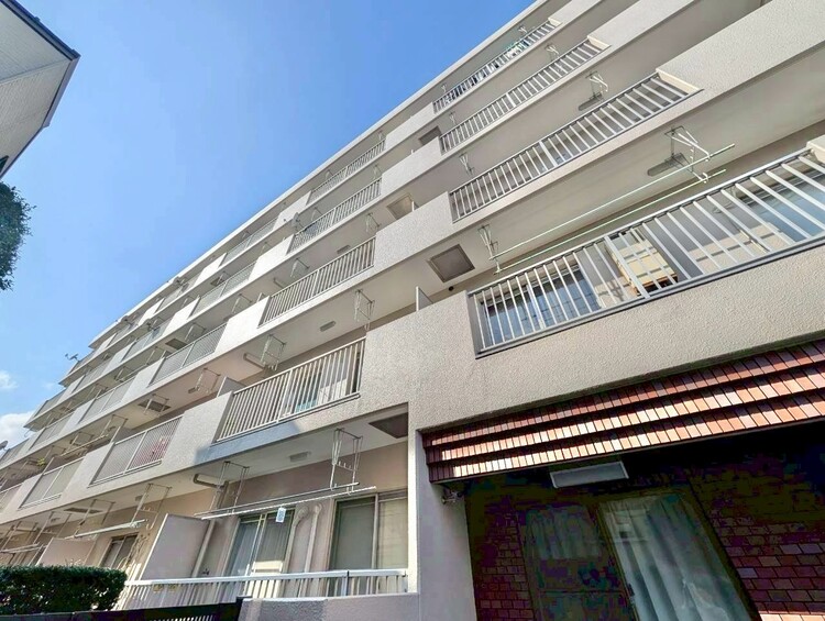 外観 ライフプランニングからローンまで、一貫してご説明させていただきます。お気軽にお問い合わせくださいませ。