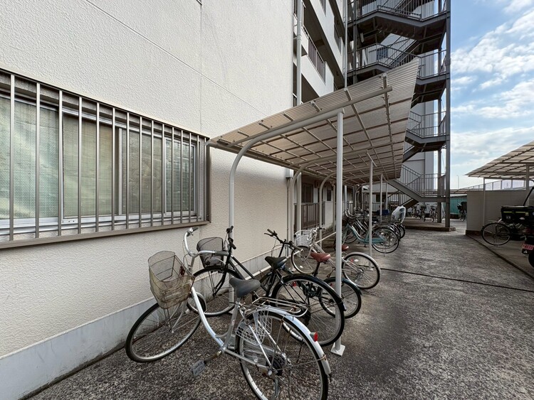 その他 駐輪場も綺麗に整頓されています。※空き状況は都度ご確認下さい。