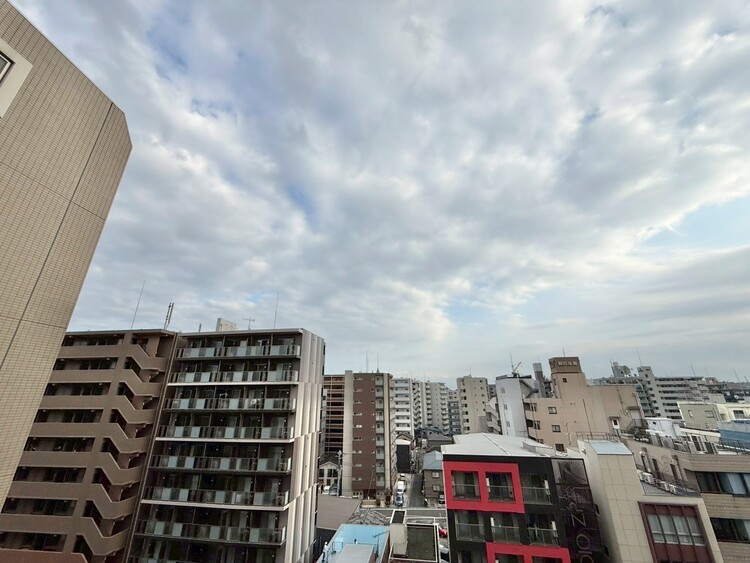 その他 眺望や窓からの景色が良いと、家で過ごす時間も快適です。