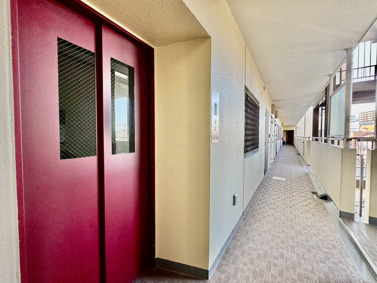 その他 エレベーター完備のため荷物が多くなっても安心。