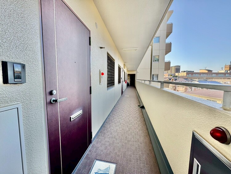 その他 清潔感のある落ち着いた雰囲気の玄関です。