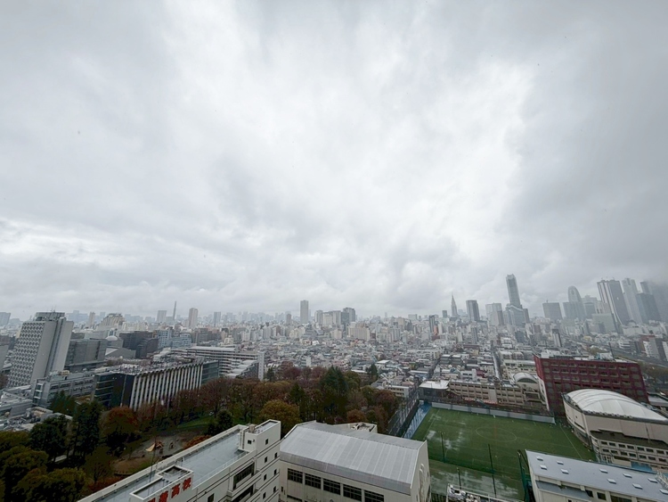 その他 眺望や窓からの景色が良いと、家で過ごす時間も快適です。
