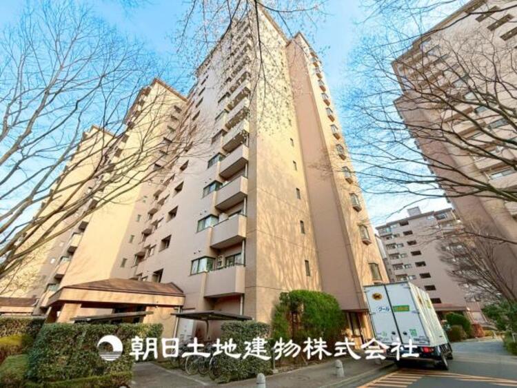 外観 【外観写真】その家から感じられる、気品・上質・重厚感・極細やかさ、そのすべては見た者に安らぎを与える特別な空間です。ここに住むからこそ意味がある。すべての（始まり）をここから迎えましょう。