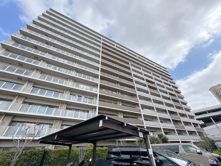 外観 資料には掲載していない情報が、現地にはたくさんあります。是非一度、現地をご確認ください。