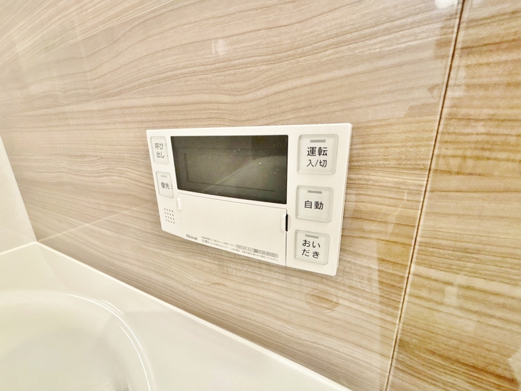設備 見やすい画面で操作しやすい給湯パネルです。