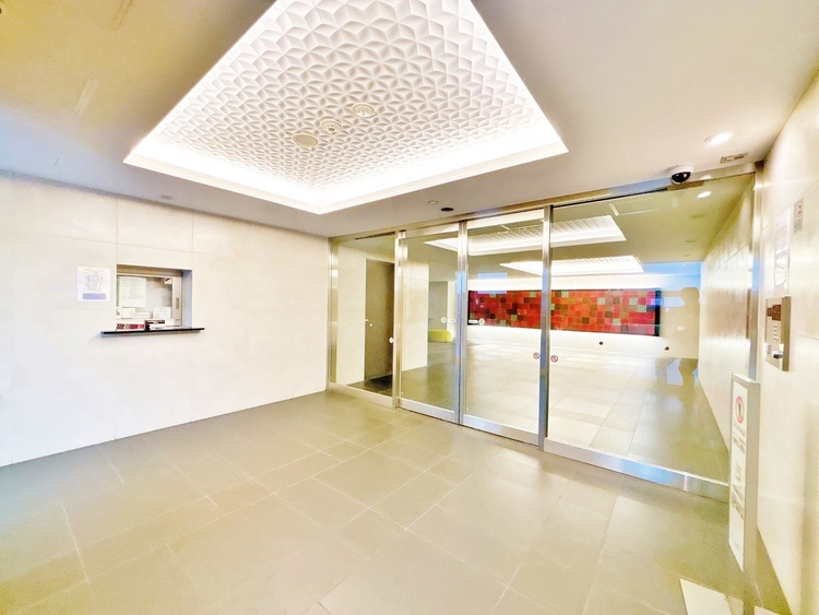 バルコニー エントランスは、毎日の行き帰りで使う大事な空間です。