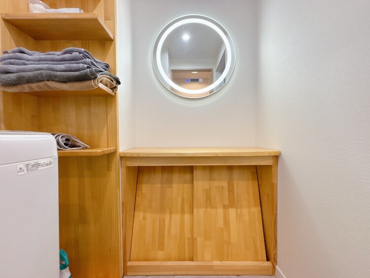 洗面 何かと物が増える場所だからこそ、スッキリと見映えの良い空間に。