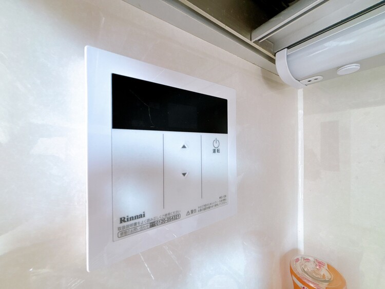 設備 見やすい画面で操作しやすい給湯パネルです。