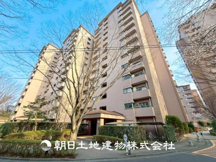 外観 【外観写真】自然素材を活かした外観が魅力のナチュラルテイストな住宅。周囲の景観と調和し、心地よい暮らしを提供します。