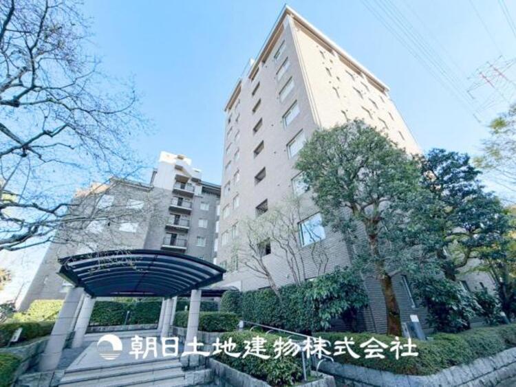 外観 【外観写真】時間のゆとりと空間、暖かな陽光がもたらす光と風を独占してください。新しい暮らしが始まります。