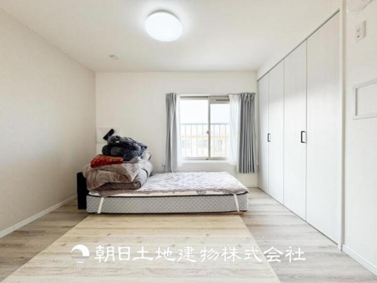 内装 【居室】大切な家族一人ひとりの大切な個別空間をつくりあげました。