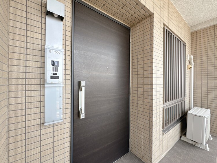 玄関 玄関を開ければ、そこは安らぎのご自宅。