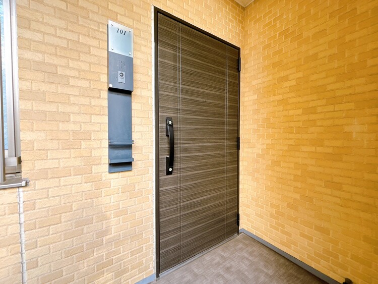 玄関 玄関を開ければ、そこは安らぎのご自宅。