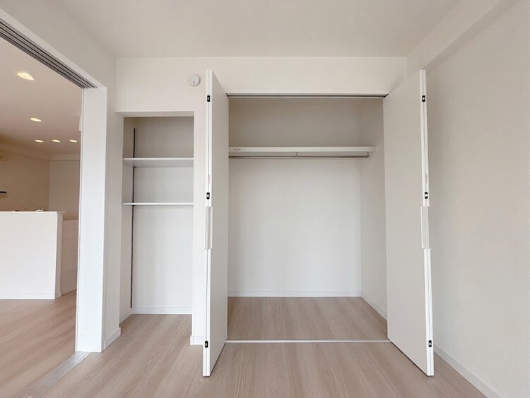 収納 居室にはクローゼットがあり、荷物もスッキリ収納して快適にお過ごしいただけます。